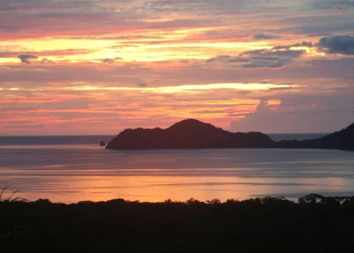 Casamyra2 Starlink Wi-fi Pool Papagayo View